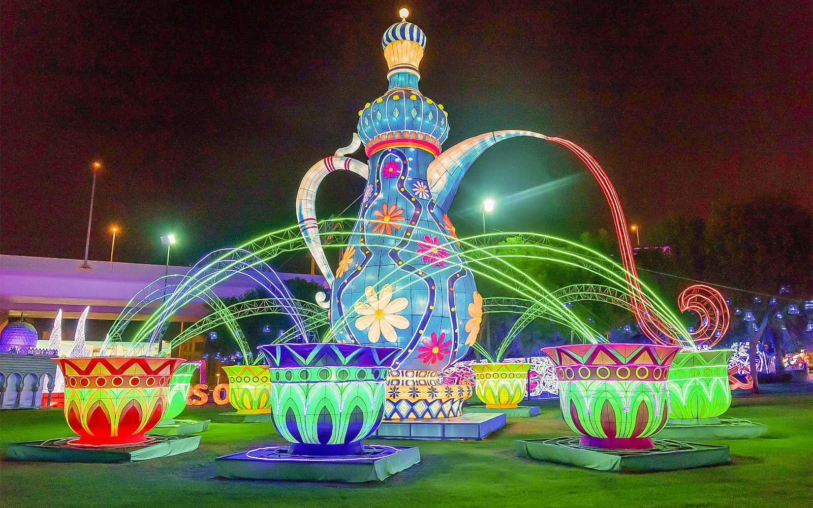 Dubai Garden Glow